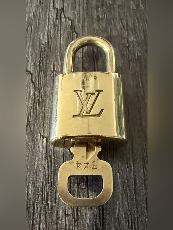 Louis Vuitton Other - Louis Vuitton #344 brass padlock l